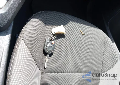 2013 Ford Focus Se from USA, damaged, VIN 1FADP3K21DL298095